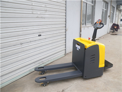 電動搬運車1
