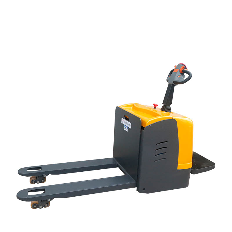 使用電動物料搬運車時有哪些注意事項