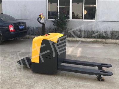 電動平臺搬運車