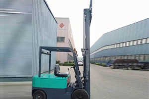 電動叉車電池如何安全使用?