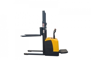 堆高車電動批發廠家檢修電動堆高車的方法