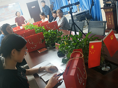 新牛頓招募叉車(chē)經(jīng)銷(xiāo)商