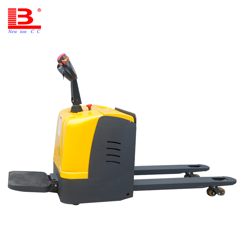 定制站駕式電動液壓搬運車 3