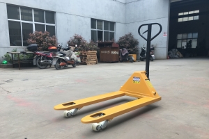 我們應不應該購買手動叉車?