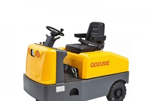 電動叉車和電動牽引車的一級保養