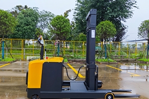 叉車行駛安全，你做對了嗎？