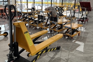 剪式高起升液壓搬運車:手動托盤 + 升降平臺二合一