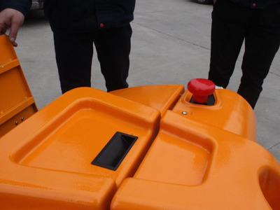 平衡重堆高車細節展示