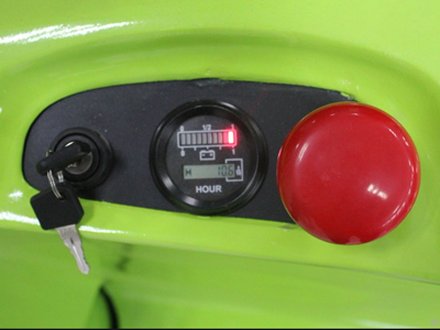 電動堆高車按鈕